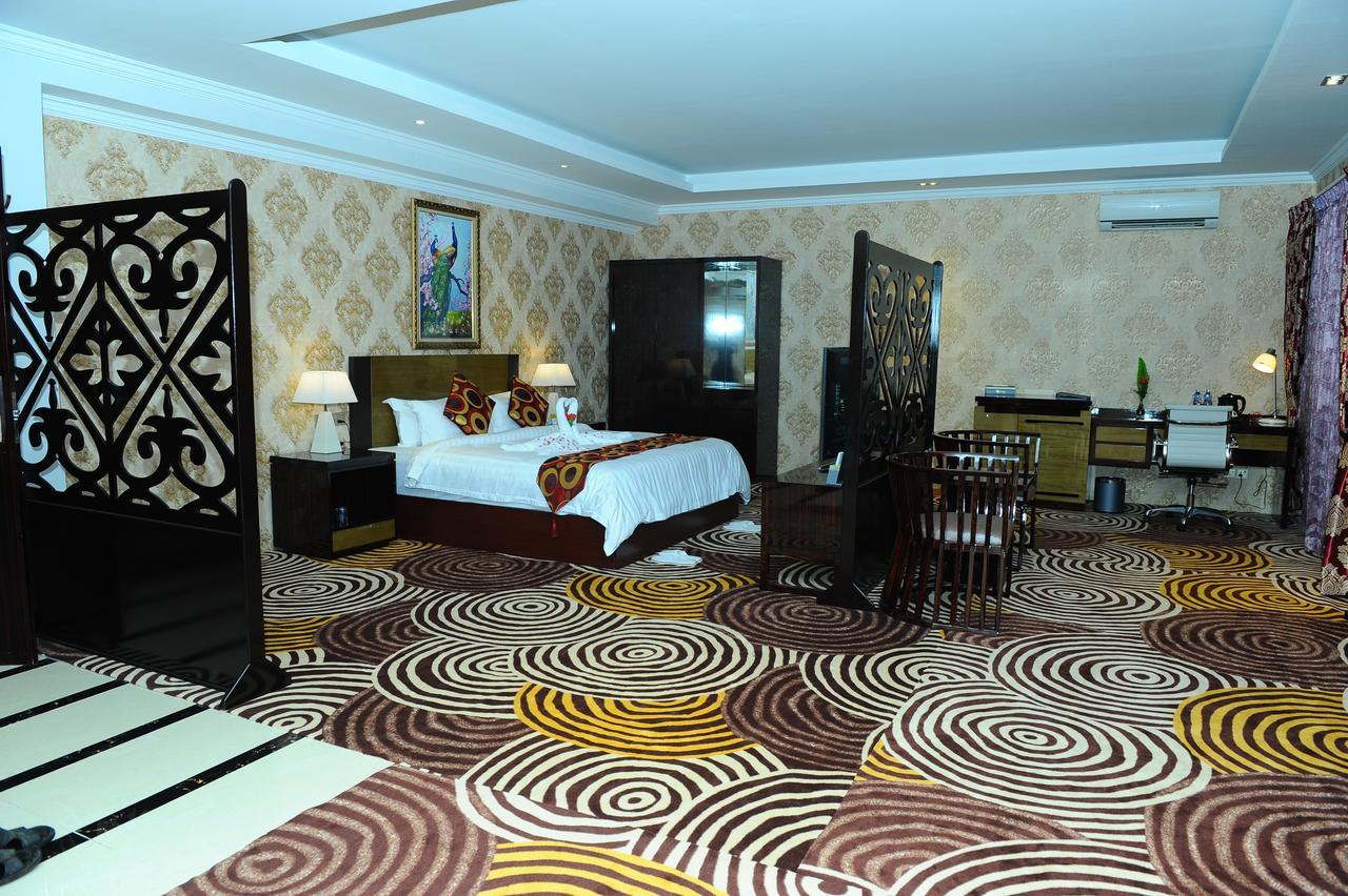 โรงแรม โรงแรมรอยัล ฮินทาร์ Maulmyine