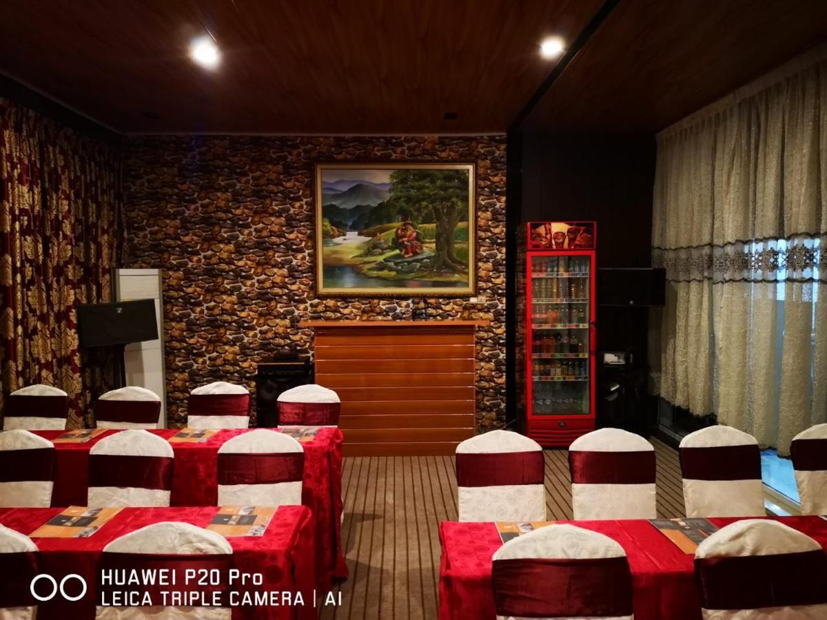 โรงแรม โรงแรมรอยัล ฮินทาร์ 4*